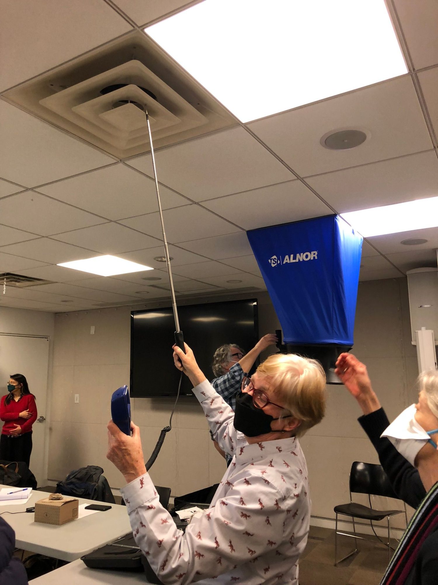 me and the airflow measuring tool